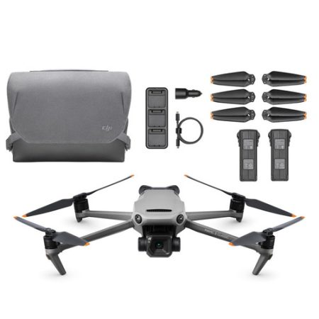 DJI Mavic 3 Classic (DJI RC) Fly More Combo