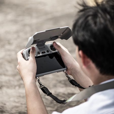 STARTRC 2-in-1 Sun Hood and Screen Protector for DJI RC 2/ DJI RC